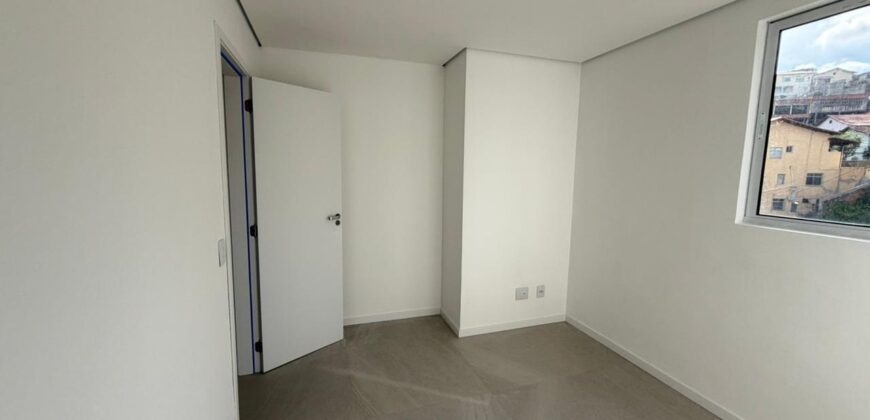oportunidade cobertura duplex/ 2 quartos /3vagas / 749.000
